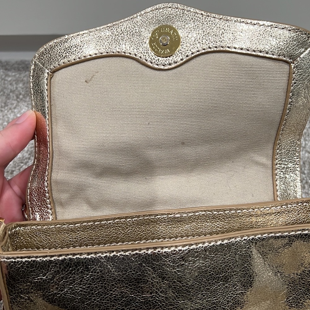 Tory Burch Metallic Crossbody bag with chain. - Picture 5 of 10